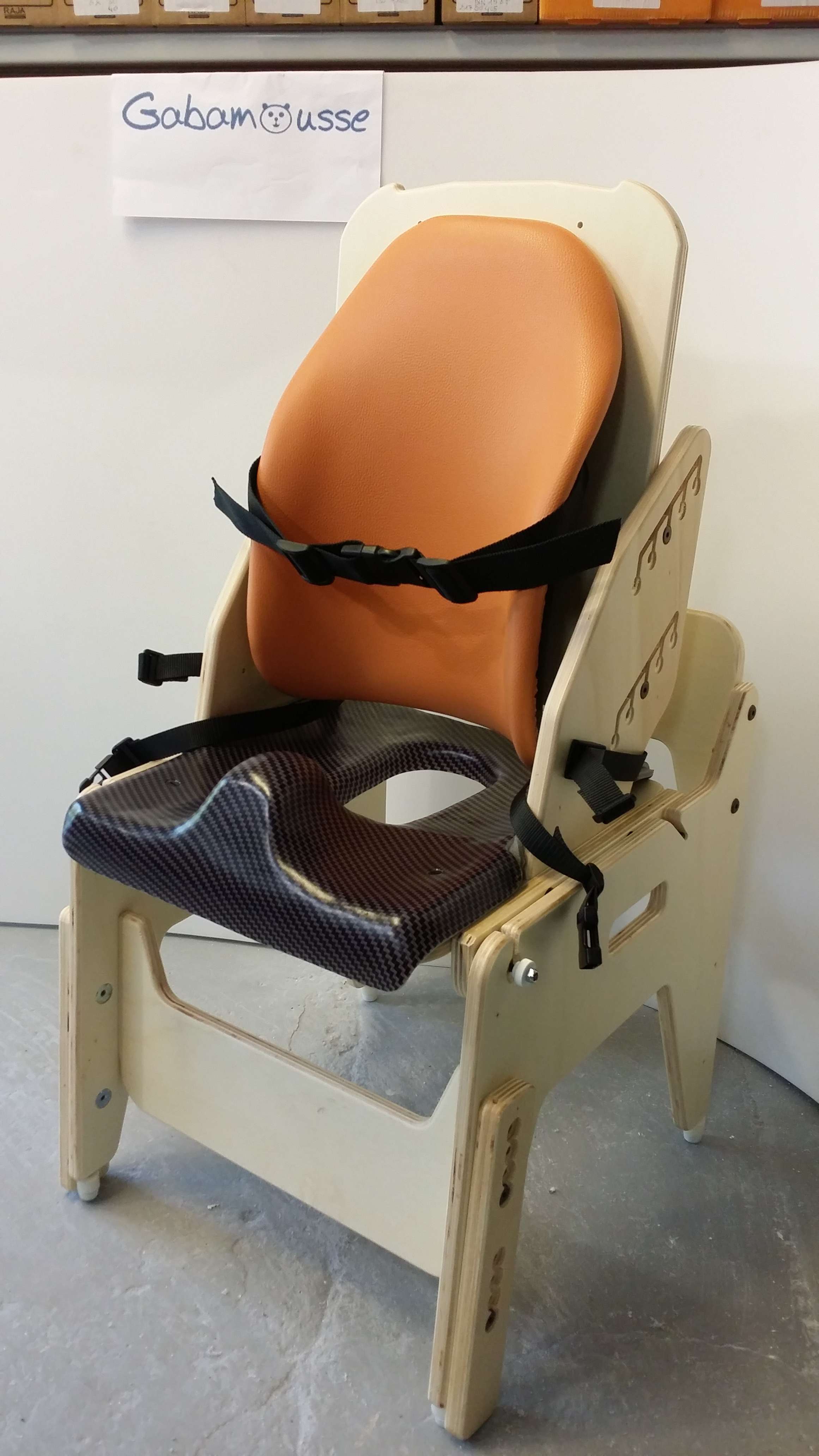 Le siège de WC Maternelle - Gabamousse - Mobilier adapté pour enfants  handicapés